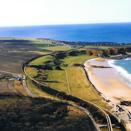 Cullen Bay Hotel Exteriör bild